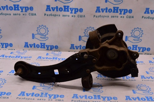 Рычаг/тяга задней подвески продольный нижний, правый 5085416AF CHRYSLER