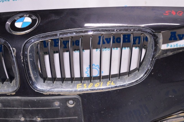 Решетка радиатора левая 51137260497 BMW