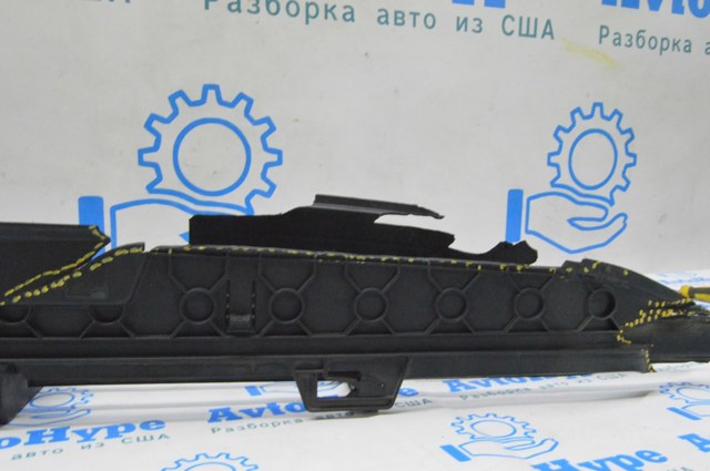 BMW 51137497231 Дефлектор радиатора в наличии Николаев