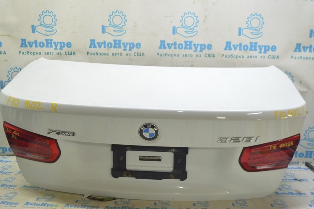 Рамка номерного знака автомобиля задняя 51187160607 BMW