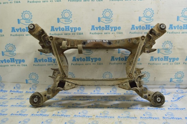 Балка задней подвески, подрамник 5120630080 TOYOTA