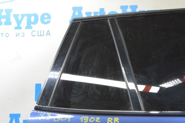 Стекло угловое двери задней 51357410056 BMW