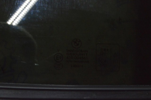 BMW 51357444075 Стекло-форточка двери задней левой в наличии Полтава