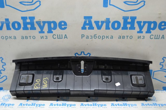 BMW 51477351650 Облицовка задней панели багажника в наличии Ирпень