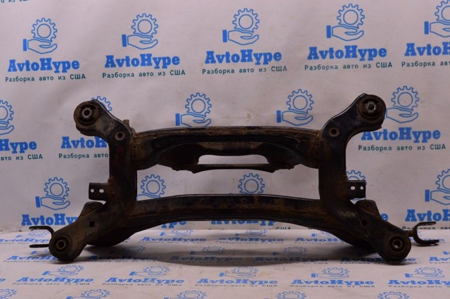 Поперечка задней подвески 5151022AH CHRYSLER