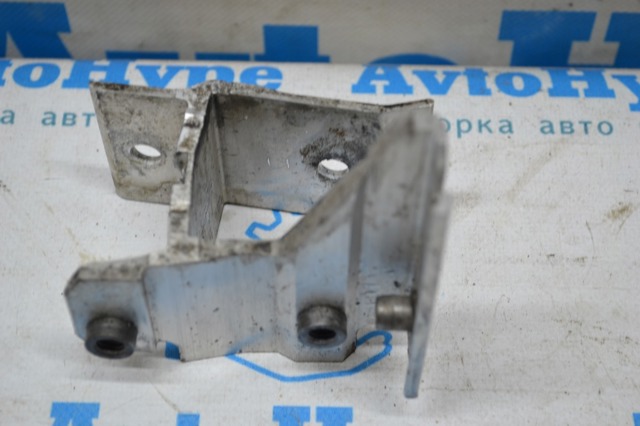 51647245795 BMW Кронштейн передней балки купить в Павлоград