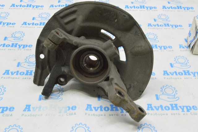 HYUNDAI 517162T110 Цапфа (поворотный кулак) передний правый в наличии Ирпень