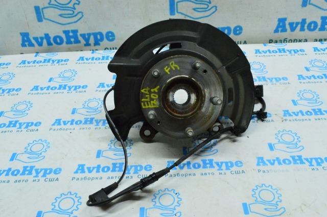Цапфа (поворотный кулак) передний правый 51716F2000 HYUNDAI