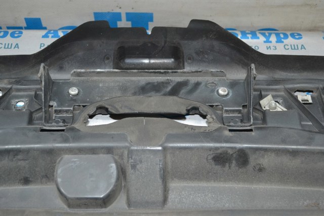 51747255413 BMW Воздуховод (дефлектор) радиатора купить в Украина