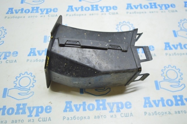 BMW 51747400006 Воздуховод тормозного диска правый в наличии Киев