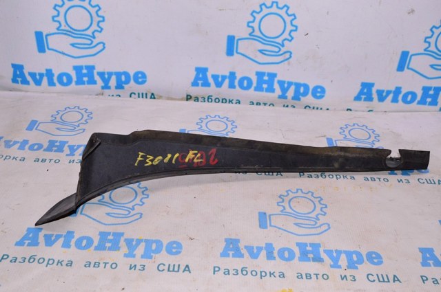 51767264274 BMW Уплотнитель крыла купить в Одесса