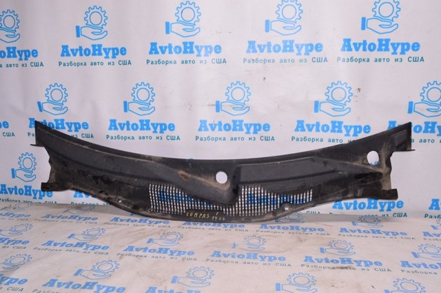 Водосток лобового стекла, жабо 5303964AE CHRYSLER