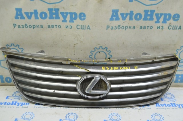 Решетка радиатора 5311133260 TOYOTA