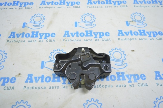 Замок крышки капота 5351048070 TOYOTA