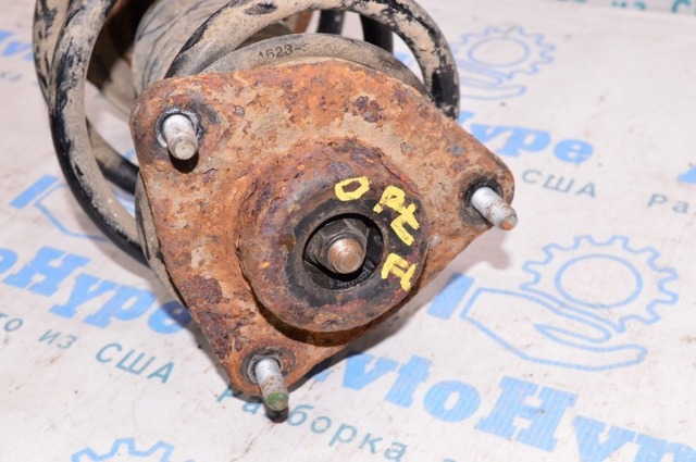 546514C320 HYUNDAI купить в Ровно