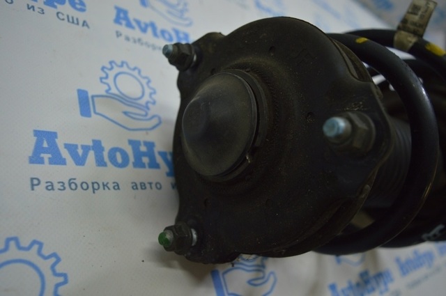 HYUNDAI 54660D4000 Амортизатор передний правый в наличии Ирпень