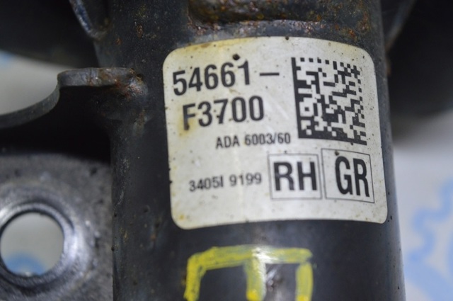 Амортизатор подвески передний правый 54661F3700 HYUNDAI