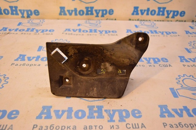 561075101A VAG Брызговики передние, комплект купить в Украина