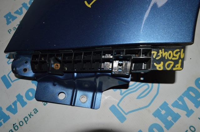 Левое крепление переднего бампера 57707SG030 SUBARU