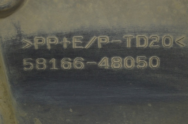 TOYOTA 5816648050 в наличии Ирпень
