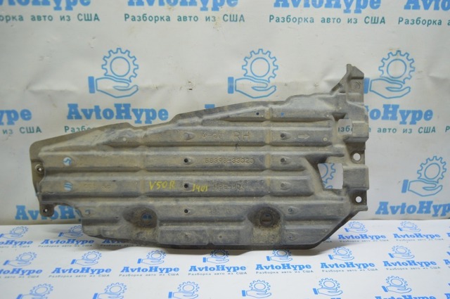 Защита двигателя задняя 5839833020 TOYOTA