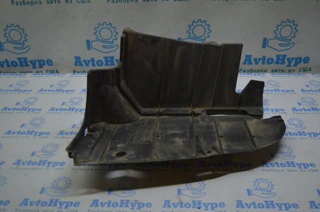 TOYOTA 587240E060 в наличии Днепр