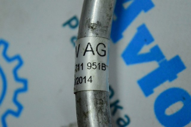 5C0609721BC Трос ручного тормоза задний правый/левый купить Ровно