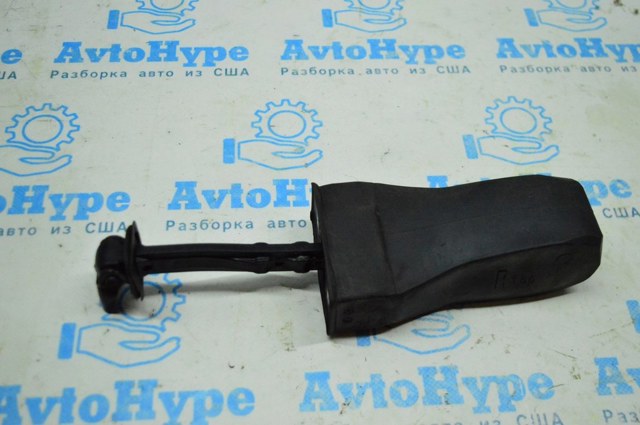 5C6839249C Ограничитель задней двери купить Павлоград