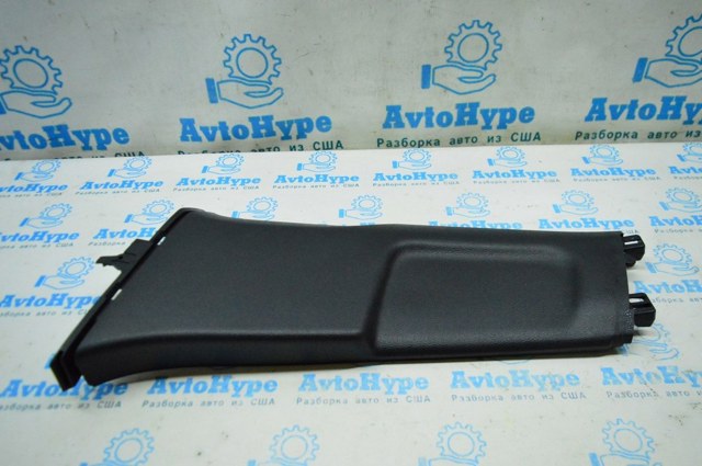 Обшивка стойки кузова внутренняя, средняя нижняя левая 5C686729182V VAG