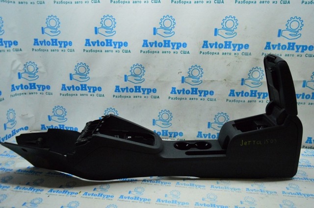 VAG 5C7863241P82V Консоль панели управления центральная в наличии Кривой Рог