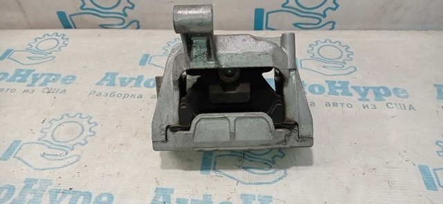5N0199262K VAG Подушка (опора) двигателя правая купить в Ужгород