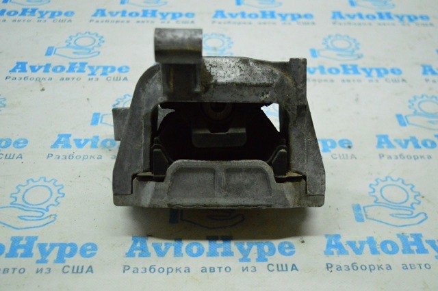 5N0199262K Правая подушка двигателя купить Павлоград