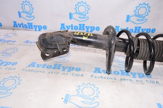 Крыло заднее 5N0809843 VAG