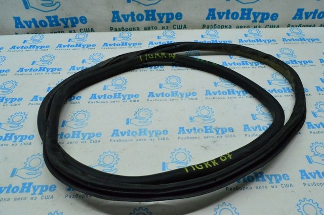 5N0867913A9B9 VAG Уплотнитель двери задней (на кузове) купить в Черкассы