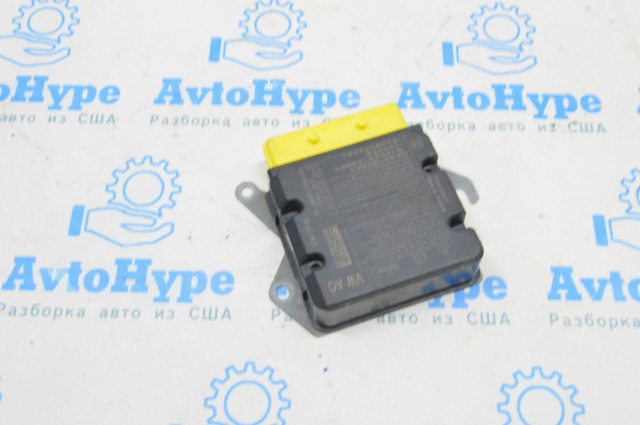 Модуль-процессор управления подушкой безопасности (ЭБУ AIRBAG) 5Q0959655J VAG