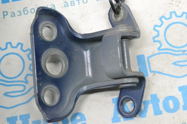SUBARU 60079SJ000 Петля двери передней правой в наличии Запорожье
