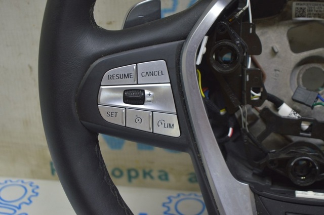 Блок кнопочных переключателей рулевого колеса 61319363432 BMW