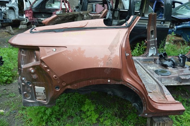 Крыло правое заднее 616010E150 TOYOTA