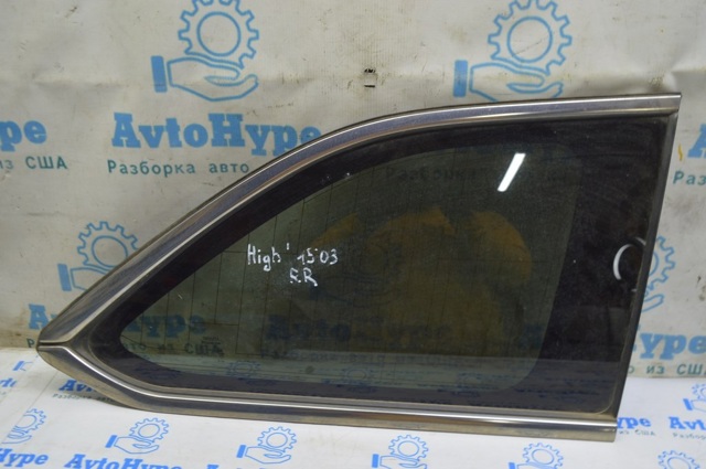 Стукло багажника, правое 627100E150 TOYOTA