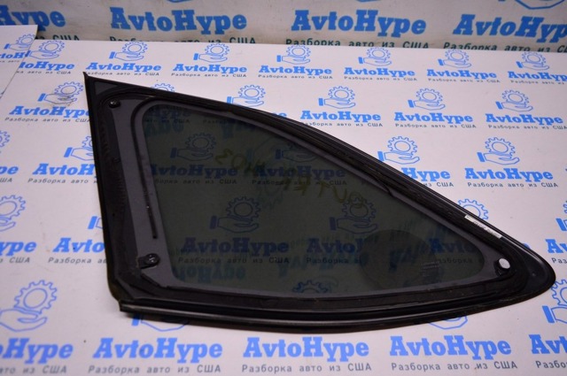 Стукло багажника, правое 65209AL10A SUBARU