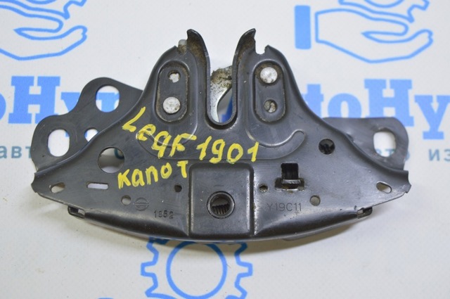 Запор капота (замок и привод замка капота) 656013NF0B NISSAN