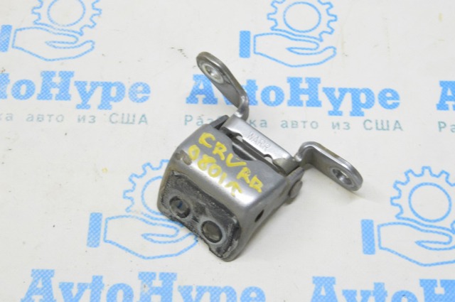 Дверной шарнир задний правый 67910SWA003ZZ HONDA