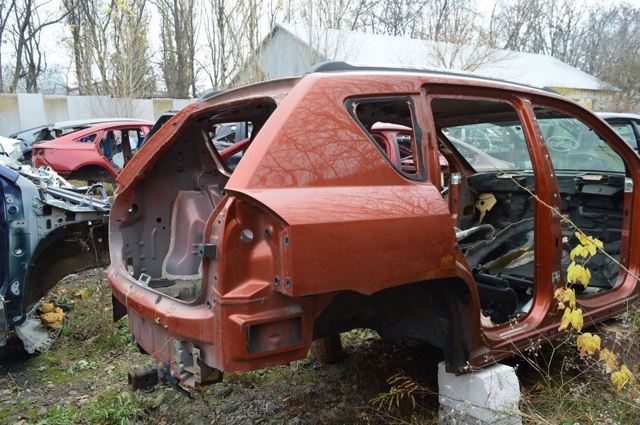 Крыло правое заднее 68001972AF CHRYSLER