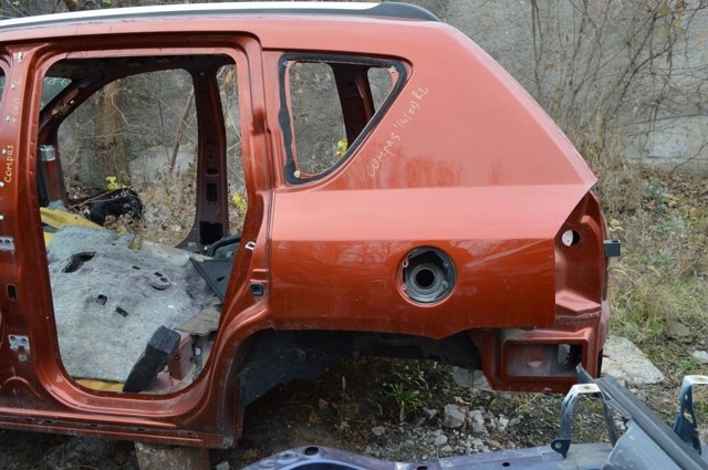 Боковая часть задняя левая 68001973AF CHRYSLER