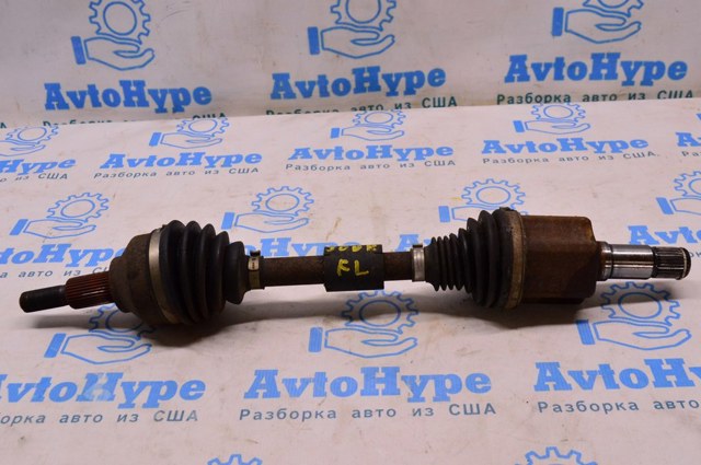CHRYSLER 68067361AA Полуось (привод) передняя левая в наличии Кривой Рог