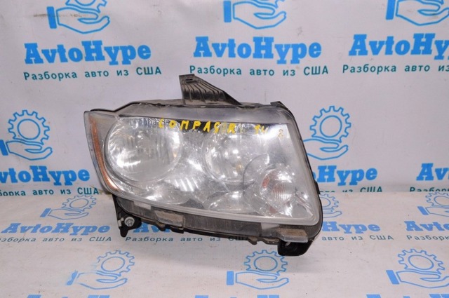 Вставка фары правой 68088868AC CHRYSLER