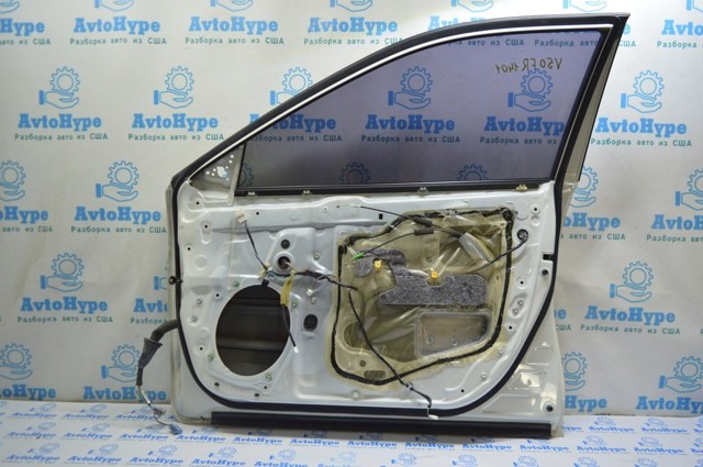 TOYOTA 6810106190 Стекло двери передней правой в наличии Черкассы