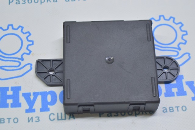 68111320AG CHRYSLER Блок комфорта передней двери купить в Павлоград