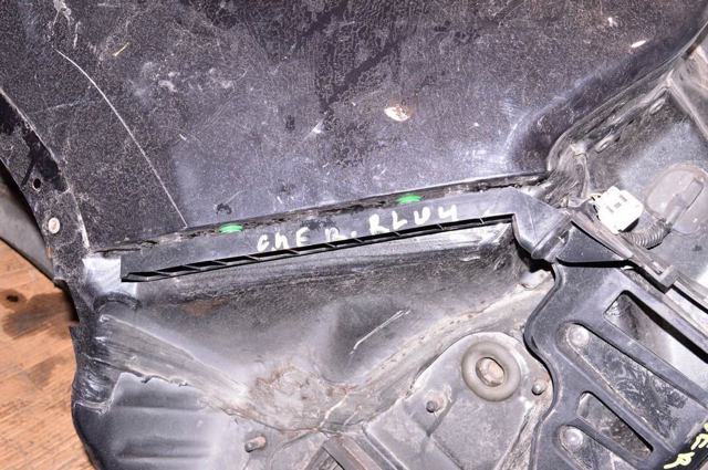 Кронштейн бампера заднего, внешний левый 68138415AC CHRYSLER