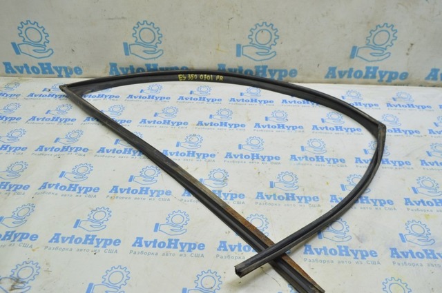 6814133100 Toyota